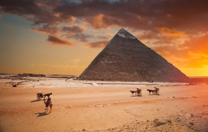Giza Pyramids, Memphis and Sakkara Tour